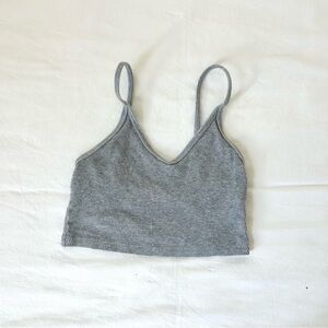 LIKE NEW! ARITZIA! GRAY RIBBED CROPPED TANK TOP!